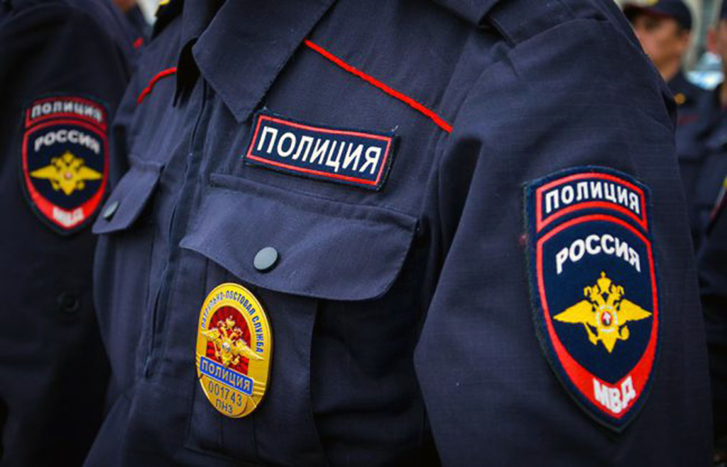 Полицейские района Замоскворечье задержали подозреваемых в грабеже Полицейские района Замоскворечье задержали подозреваемых в грабеже